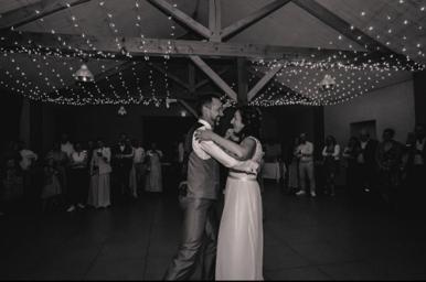 Ciel étoilé mariage guirlandes lumineuses décoration événement 26