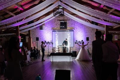 Ciel étoilé mariage guirlandes lumineuses décoration événement 16