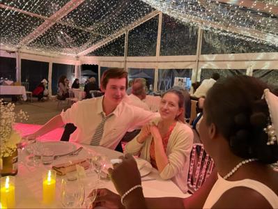 Ciel étoilé mariage guirlandes lumineuses décoration événement 2