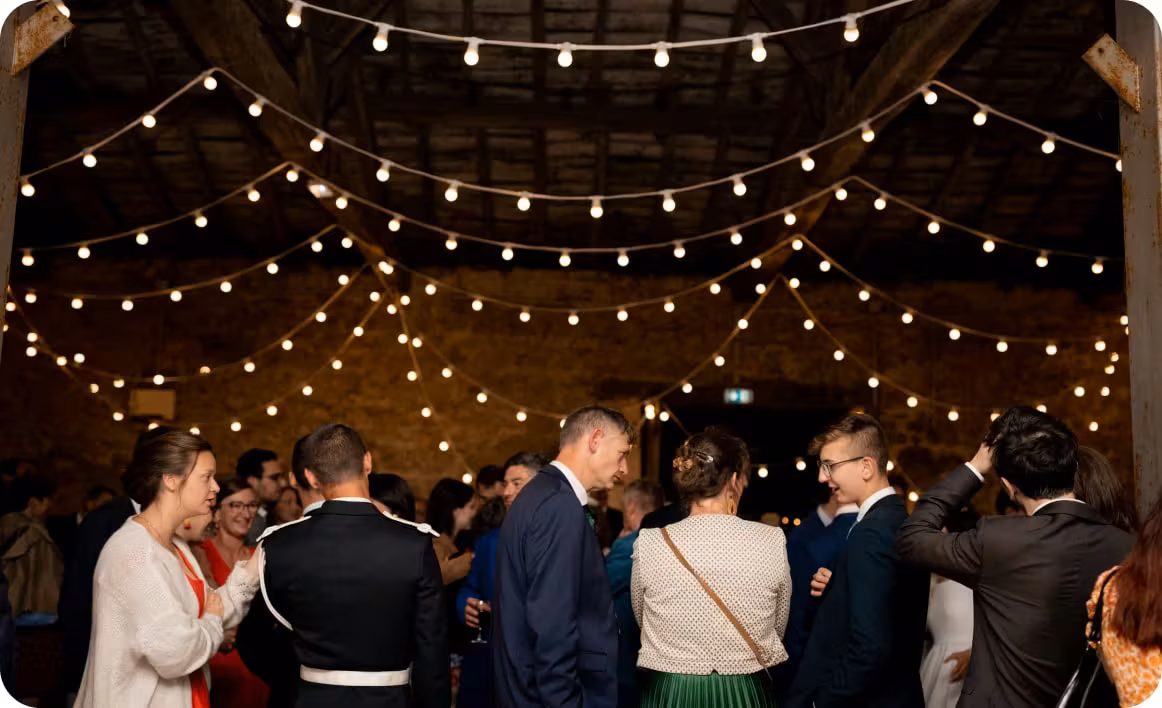 Installation guirlande mariage