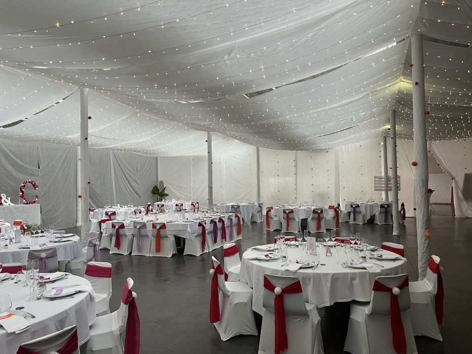 Ciel étoilé mariage guirlandes lumineuses décoration événement 27