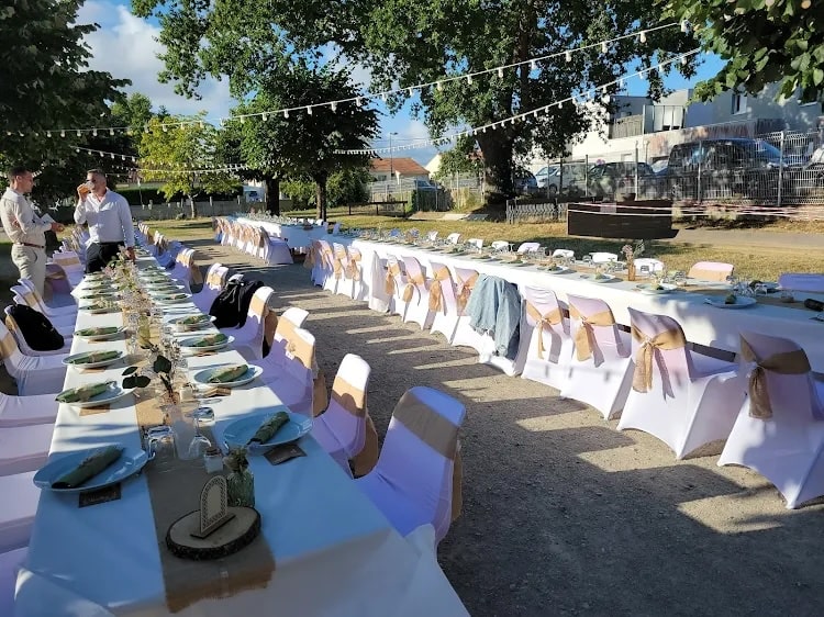 Guirlandes guinguettes authentiques location mariage décoration éclairage événement 4